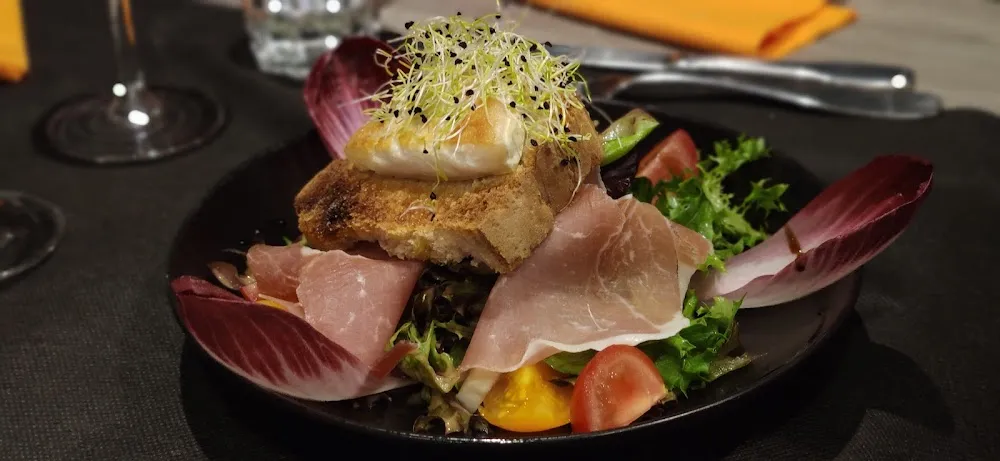 Salade Chèvre Chaud Et Jambon Cru
